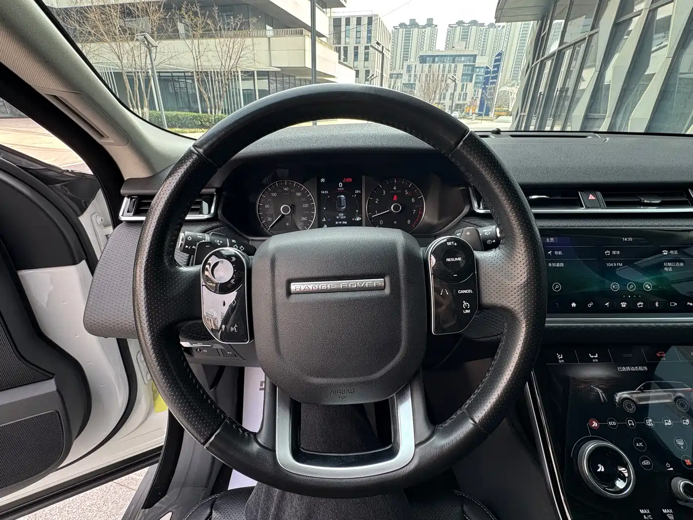 Land Rover Range Rover Velar 2018 P250 S фото 14