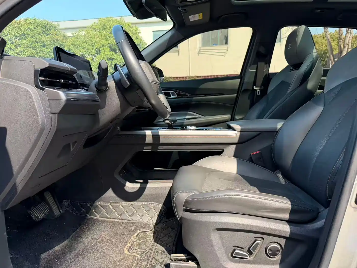 CHANGAN CHANGAN AUCHAN Z6