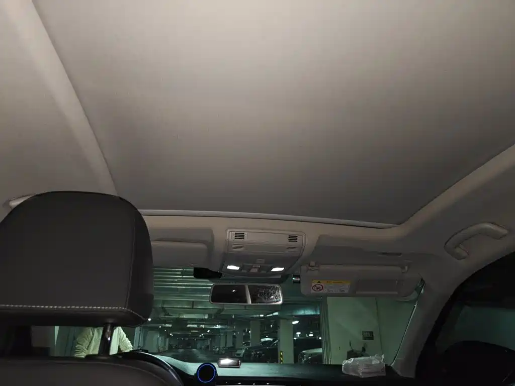Photo 19 - Volkswagen T-ROC