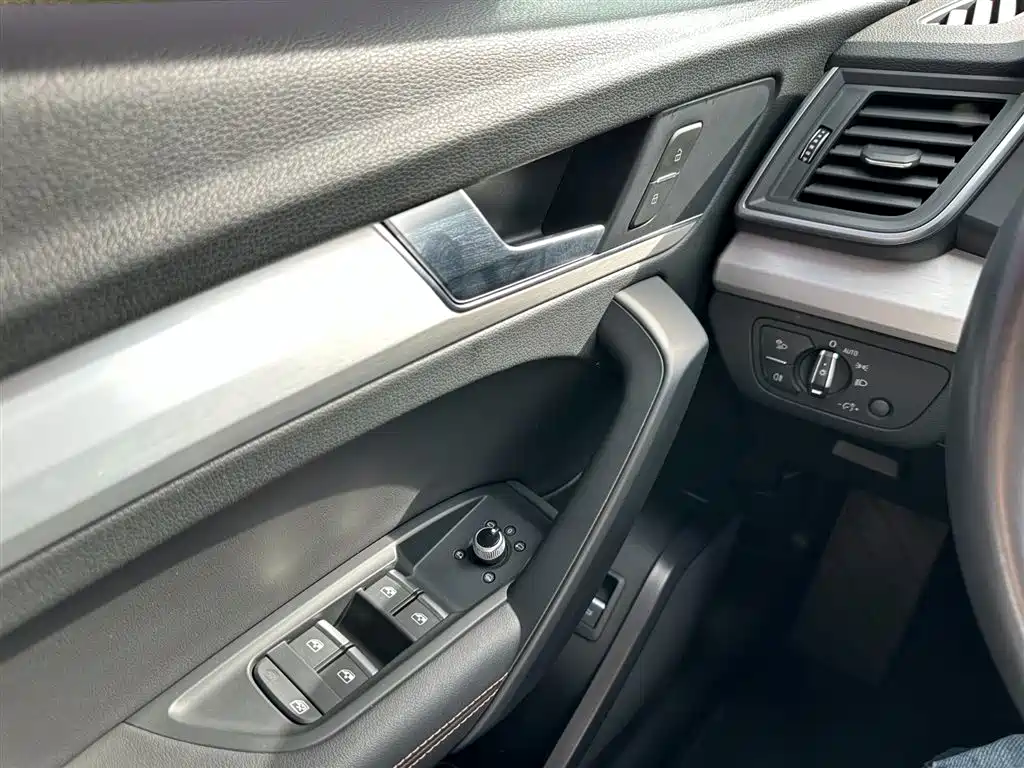 Audi Q5L 2018 40 TFSI Prestige Fashion (China V) фото 24