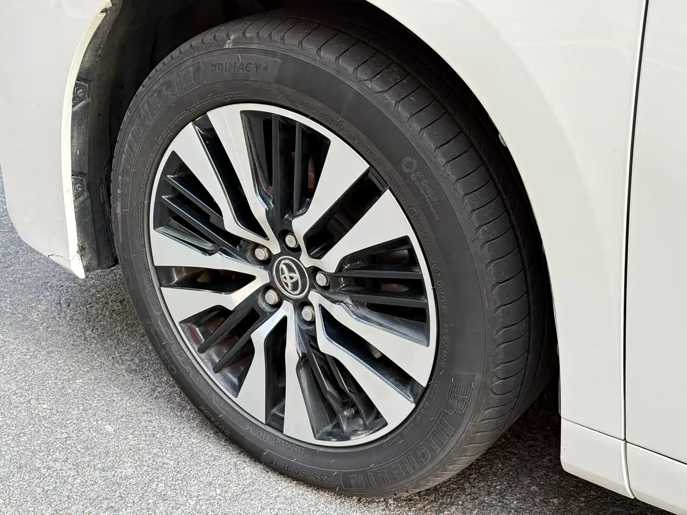 Toyota Alphard 2018 Facelift 3.5L Luxury Edition фото 5
