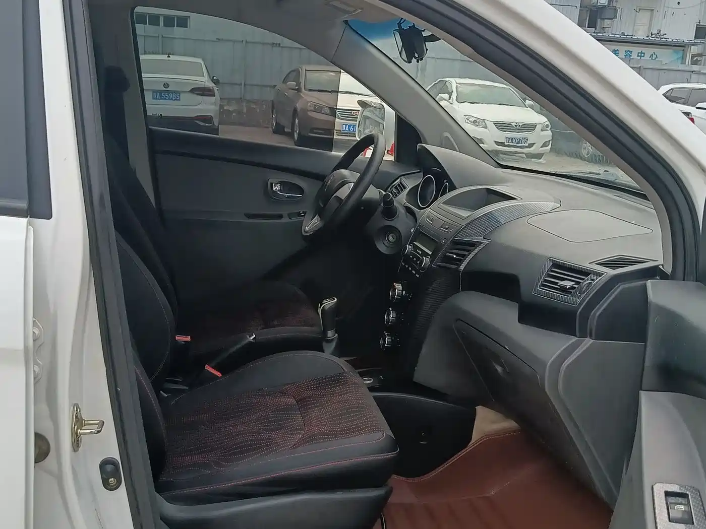 Jinbei Zhishang S30 2015 2014 1.5L Manual Luxury Type