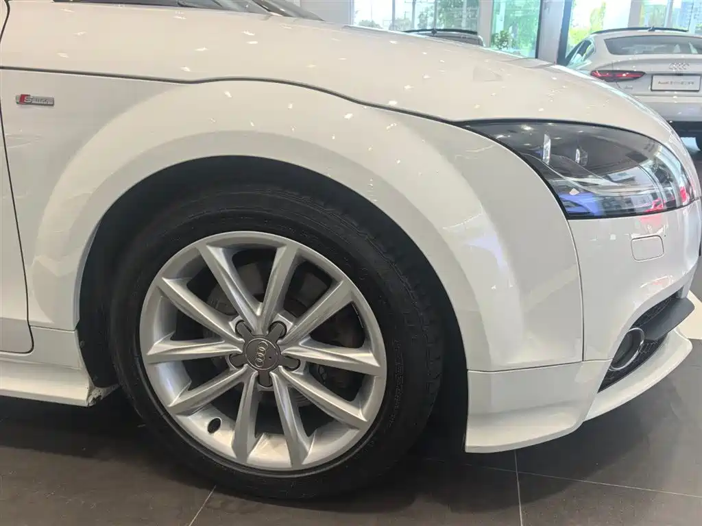 Audi TT 2013 TT Coupe 45 TFSI фото 11