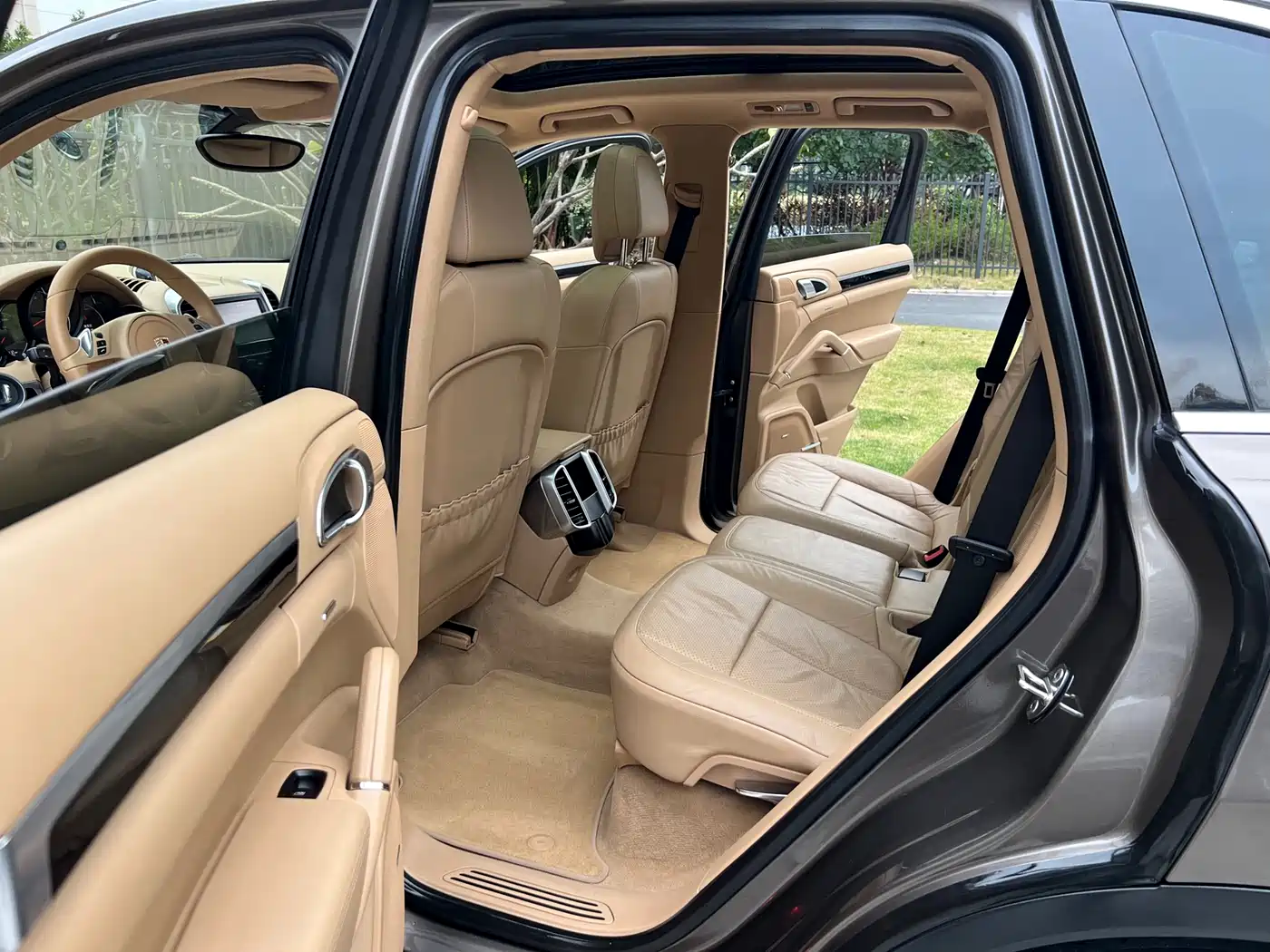 Porsche Cayenne 2011 Cayenne 3.0T фото 11