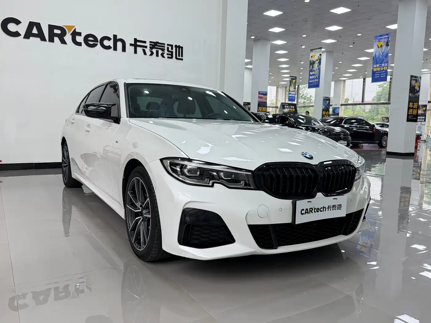 BMW 3 Series 2021 325Li M Sport Package фото 3