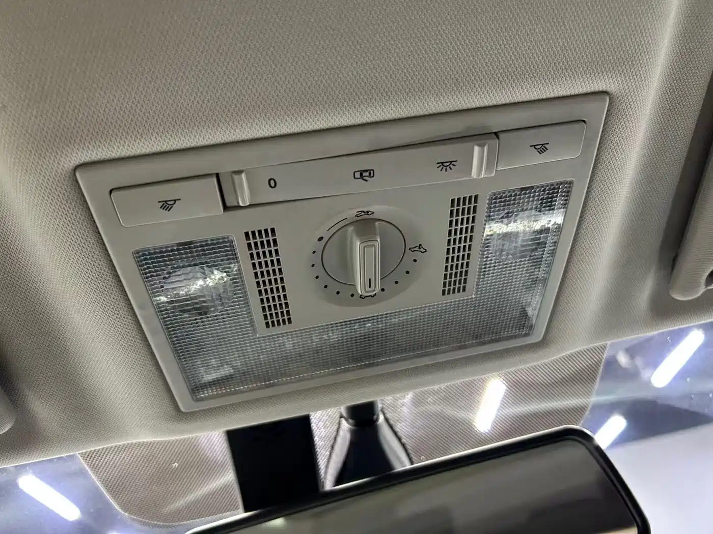 Škoda Kamiq 2023 Facelift 1.5L Auto Comfort Edition фото 14