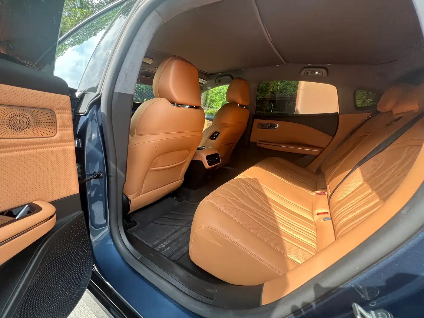 Geely Galaxy Galaxy Xingyao 8 2025 2025 130km EM-i Premium Edition