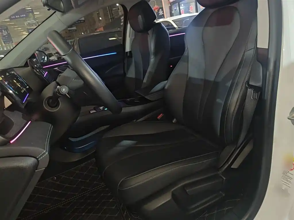 BYD Hai Bao 05 DM-i 2025 DM-i Smart Drive Edition 55KM Luxury фото 15