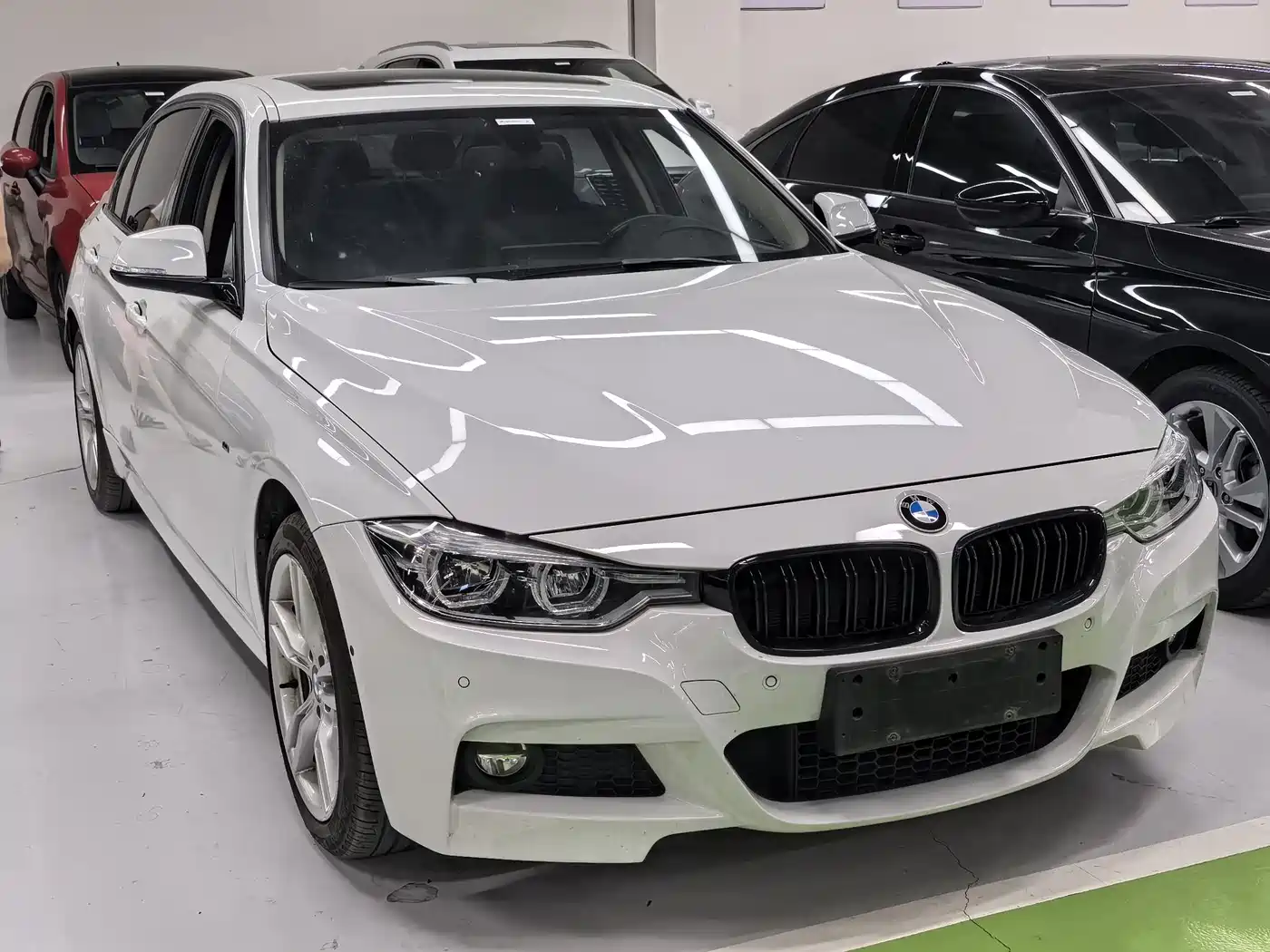 BMW 3 Series 2018 320Li Leading M Sport Package фото 3