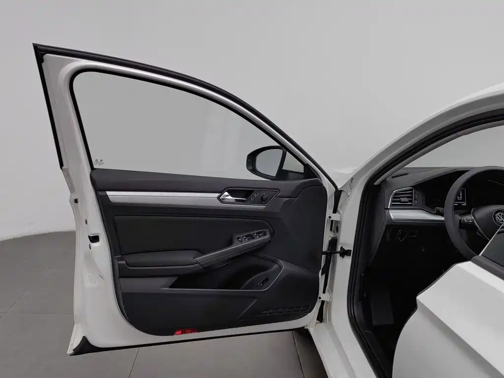 Volkswagen Lamando, миниатюра 8