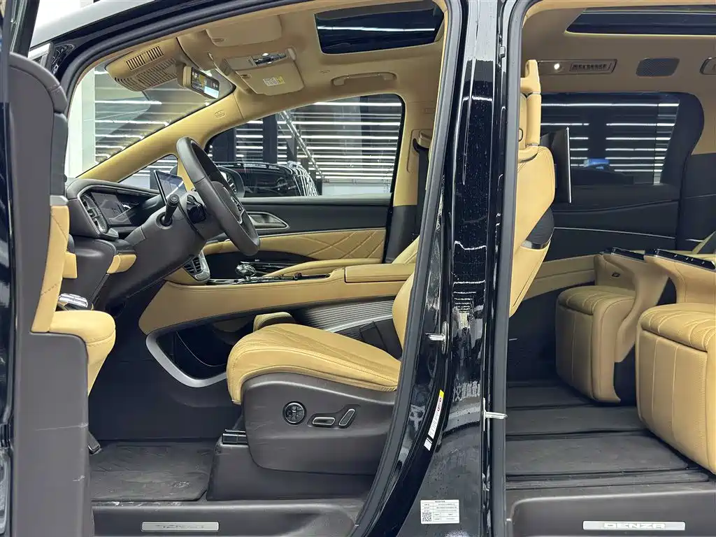 Denza D9 2025 Model DM-i Smart Drive Edition 1020 AWD Flagship фото 6