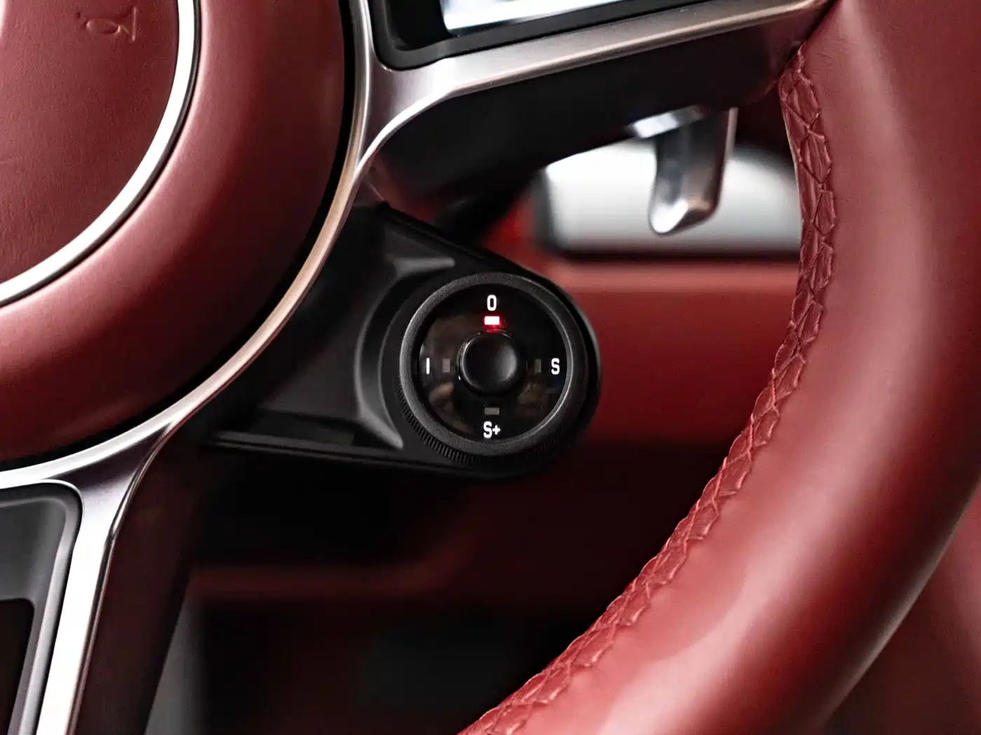 Porsche 718 2018 Cayman 2.0T фото 9
