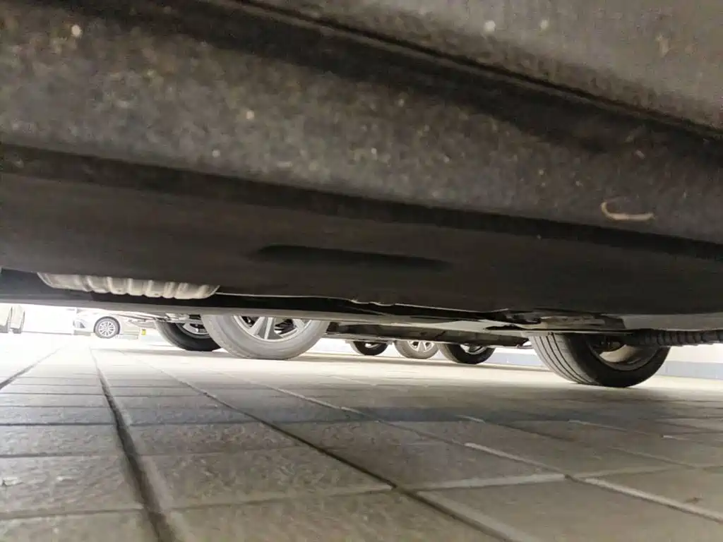 Audi A4L, миниатюра 7