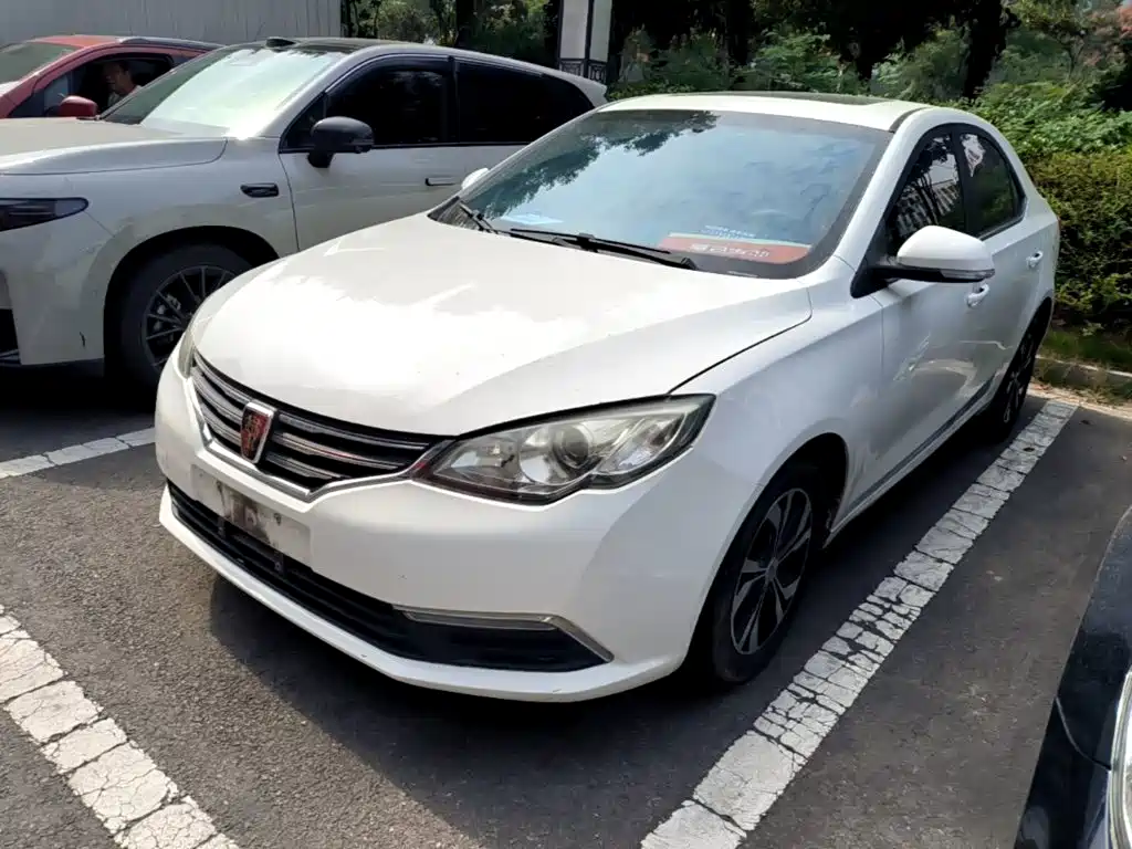 Фото 1 - Roewe 360