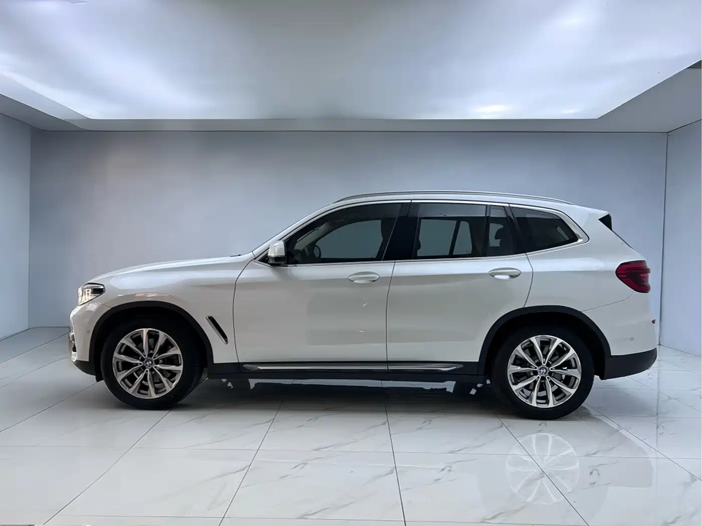 BMW X3 2020 xDrive25i Luxury Package фото 4