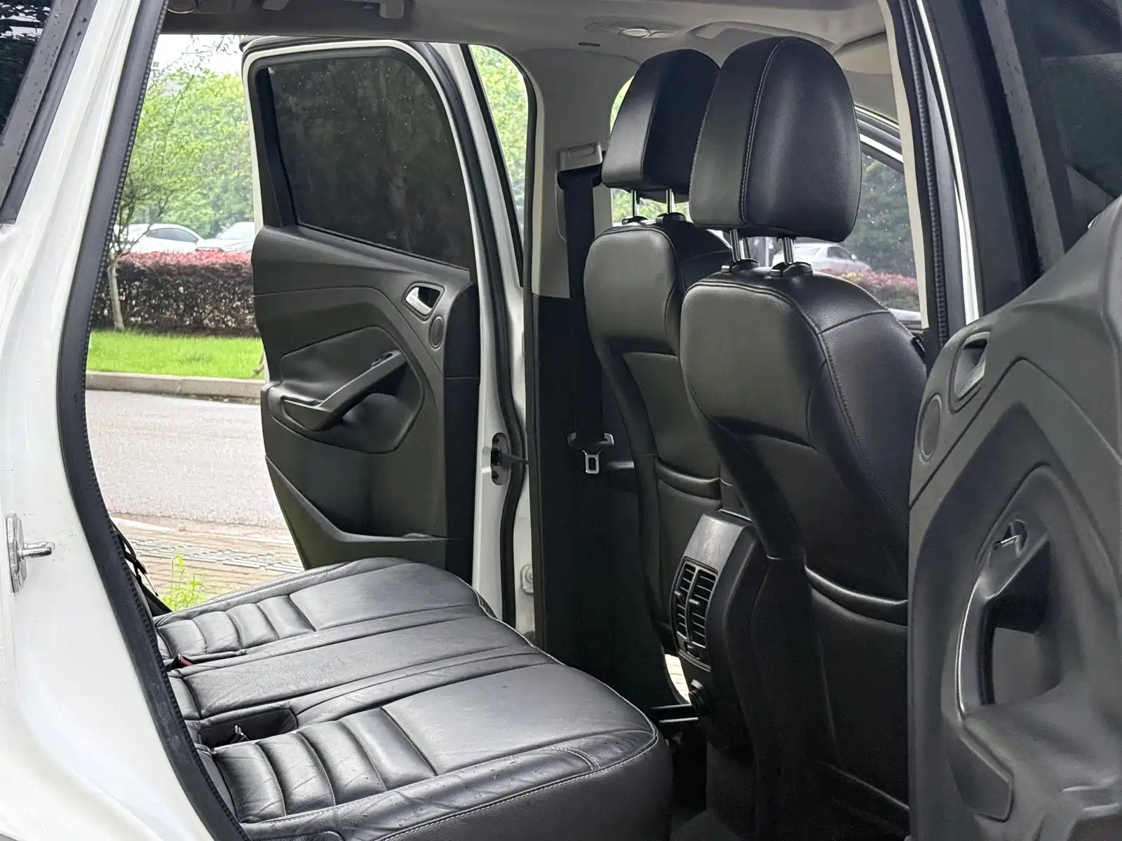 Photo 6 - Ford Kuga
