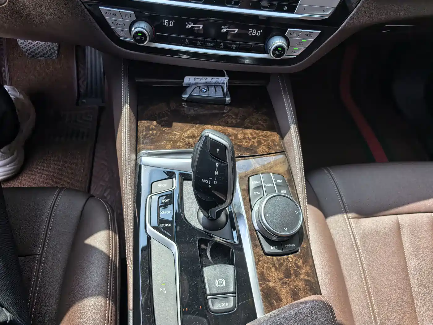 BMW 5 Series 2020 525Li Luxury Package фото 15