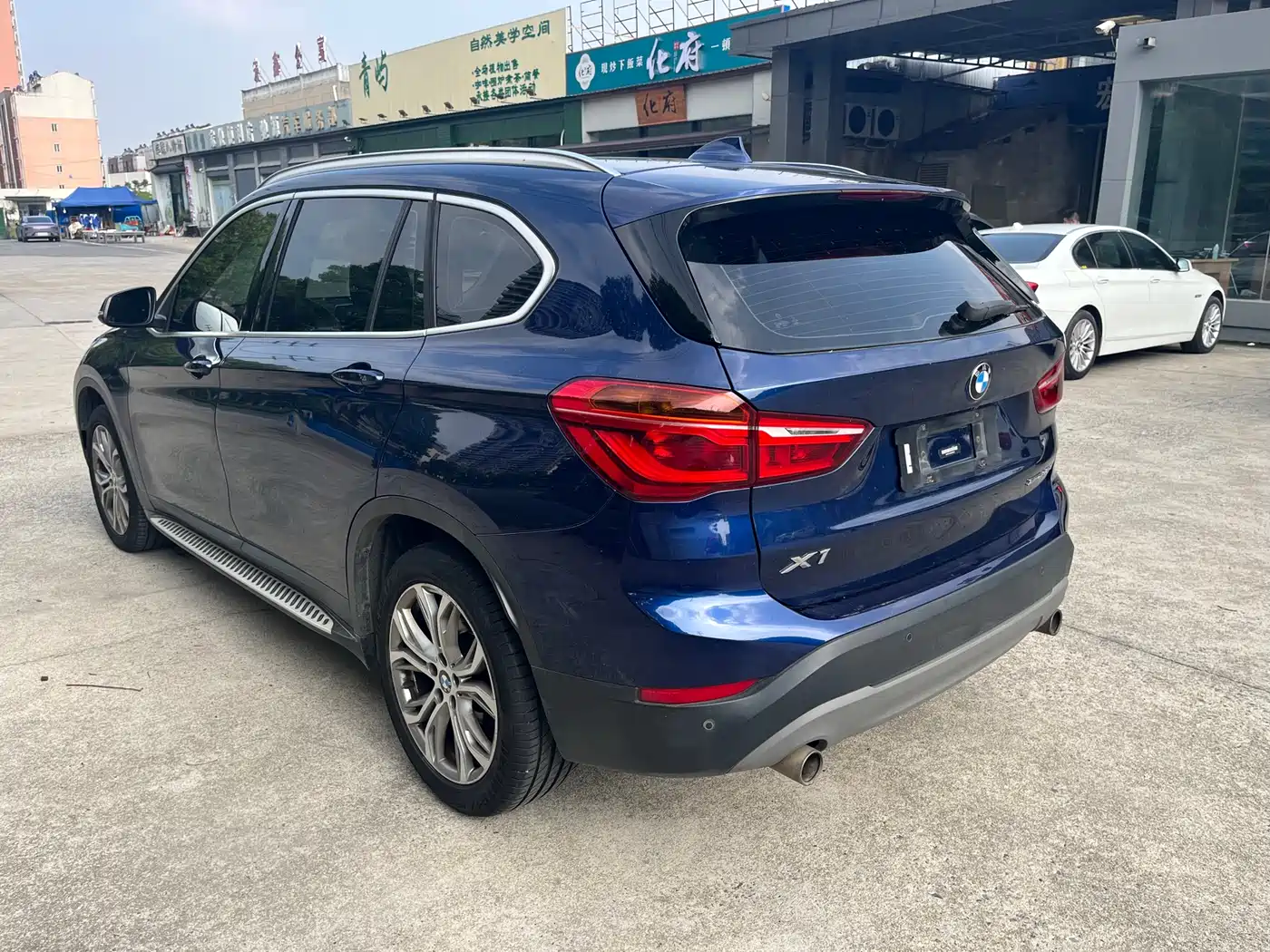 BMW X1 2019 sDrive20Li Leading Model фото 4