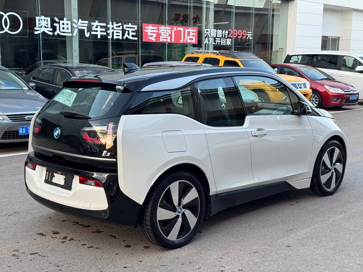2019 BMW i3 (Import)