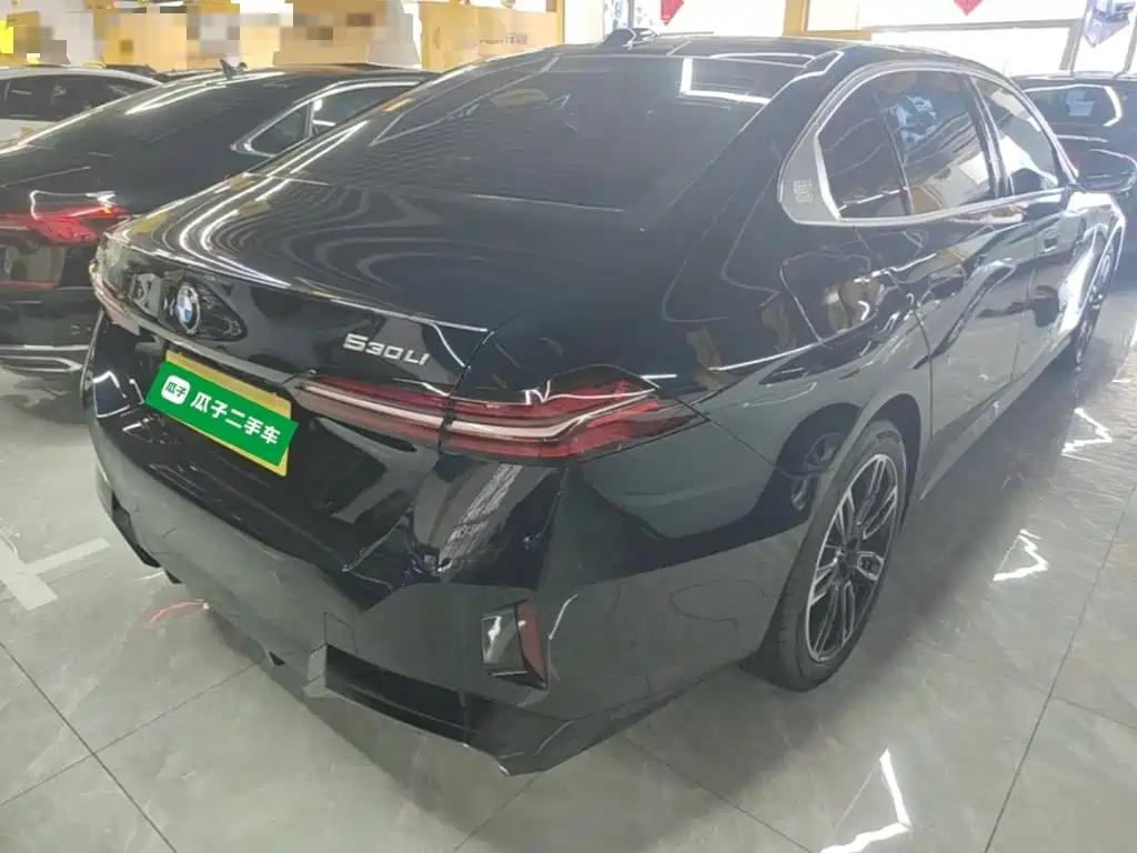 BMW 5 Series 2026 2026 530Li Leading M Sport Package