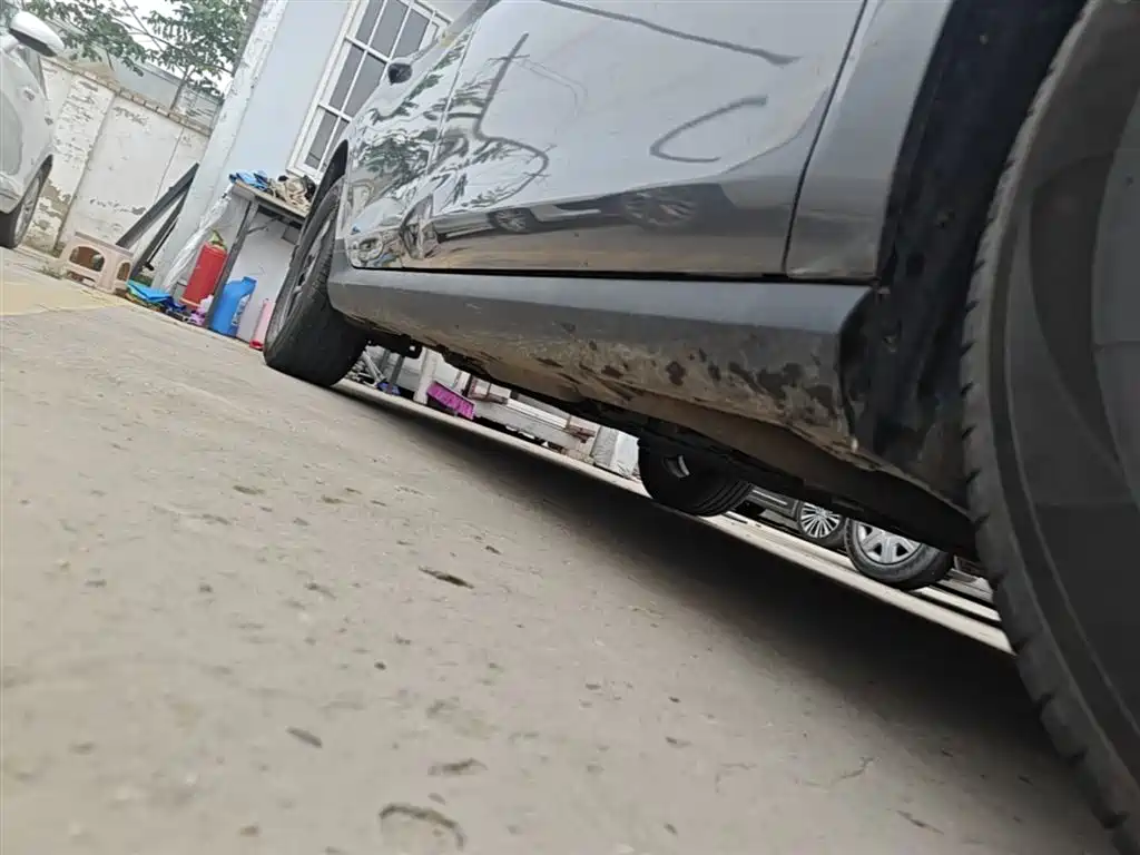 BYD Qin PLUS 2025 DM-i Smart Drive 55KM Leader фото 21