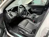 Photo 4 - Jaguar E-PACE