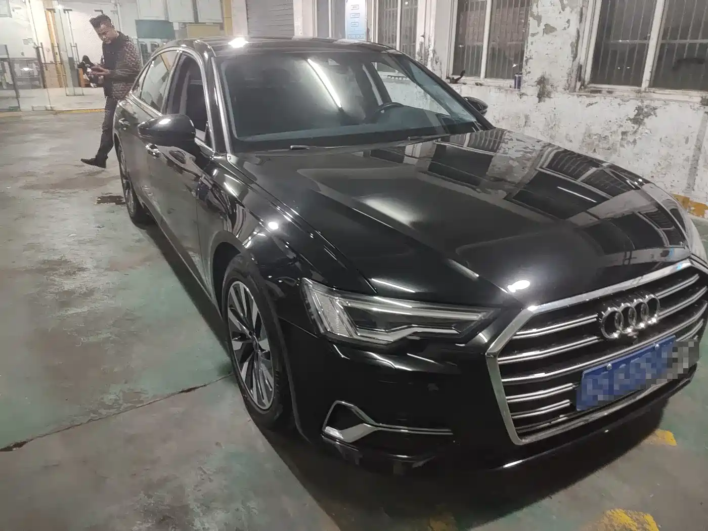 Audi A6L 2022 45 TFSI Premium Elegance фото 3