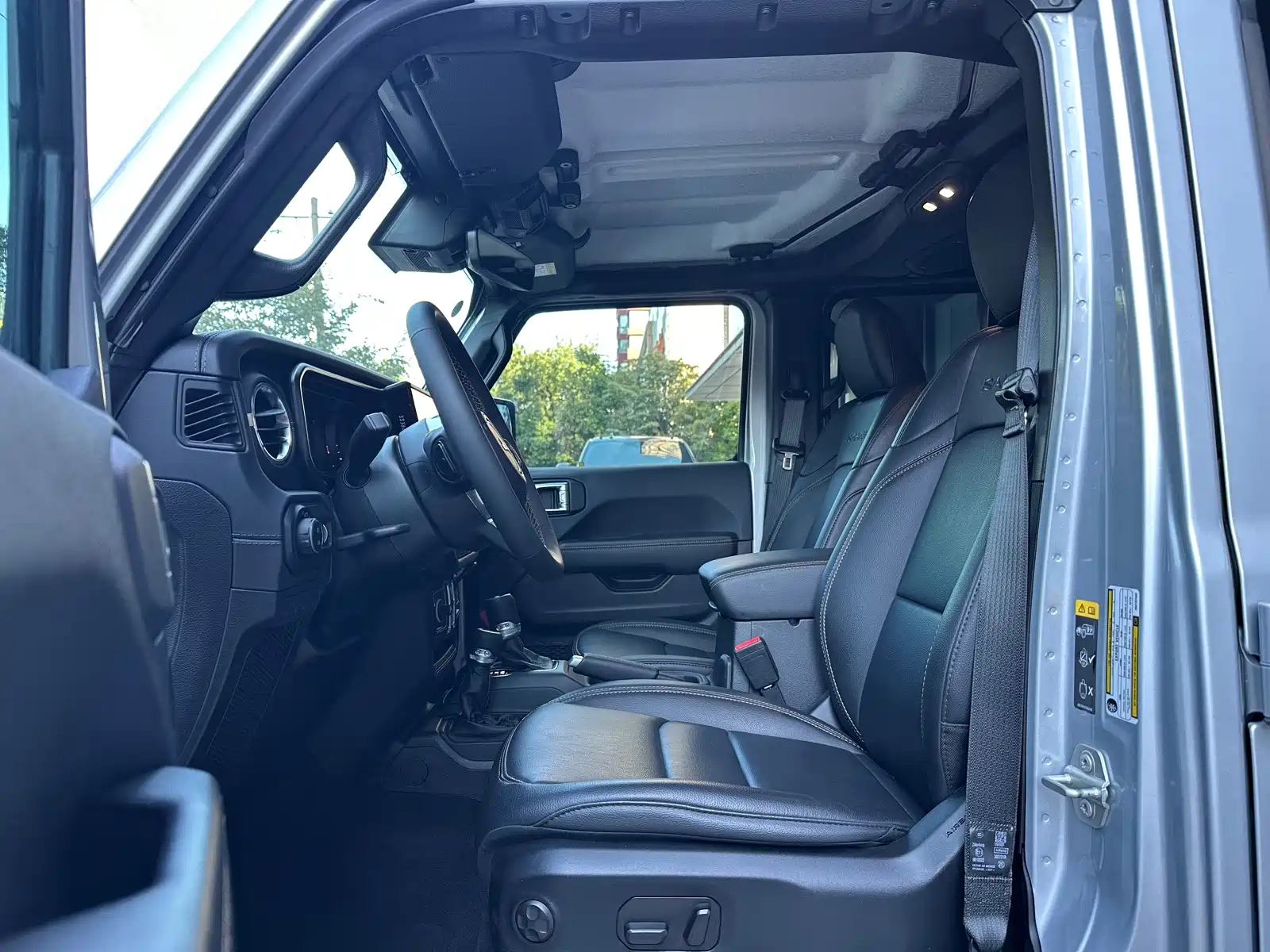 Фото 9 - Jeep Wrangler