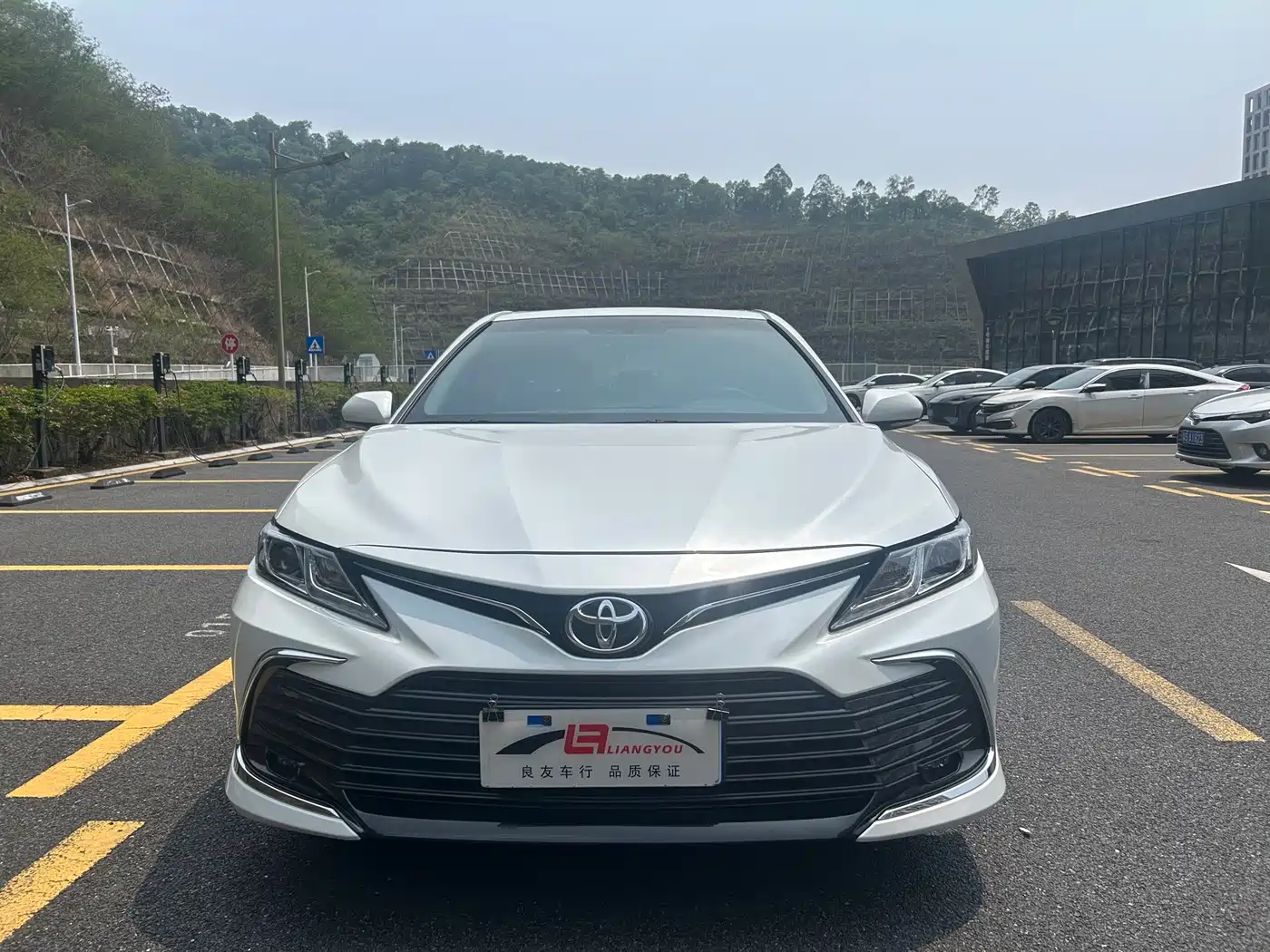 Toyota Camry 2022 2.0GVP Leading Edition фото 2