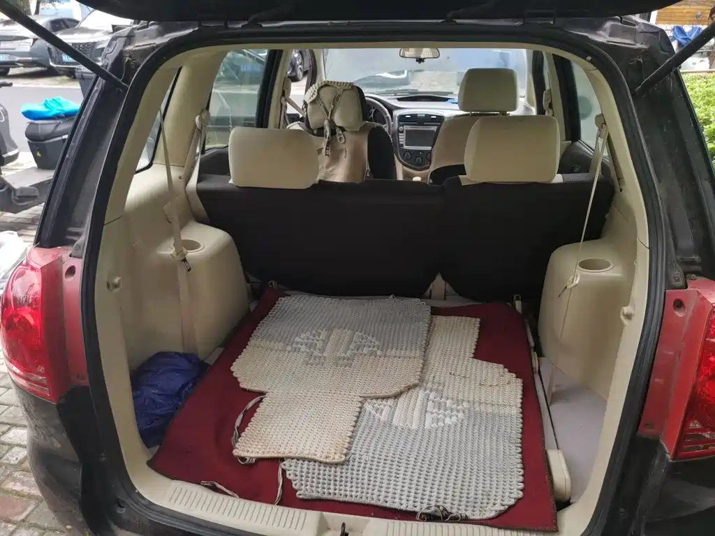 Haima Premacy 2015 2013 1.6L Automatic 7-Seater Enjoy