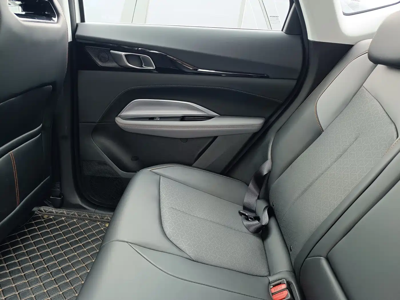 Changan Oshan Z6 2022 2022 Blue Whale 1.5T DCT Intelligent Enjoyment