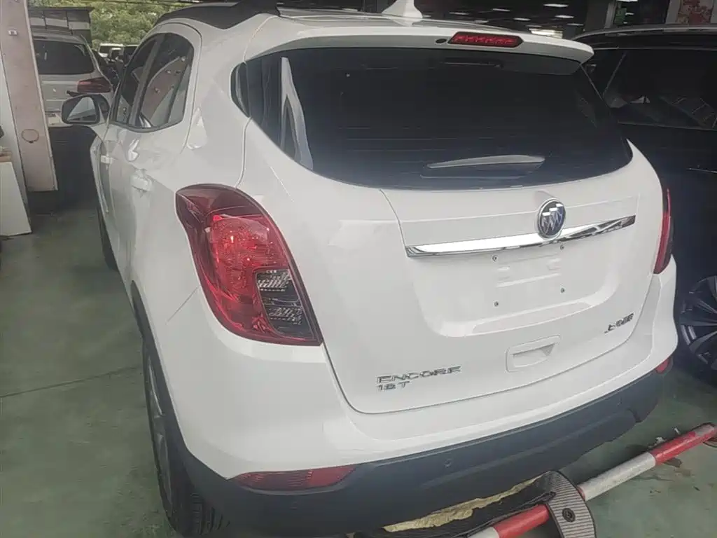 Buick Encore 2018 18T Automatic 2WD Urban Leading фото 5