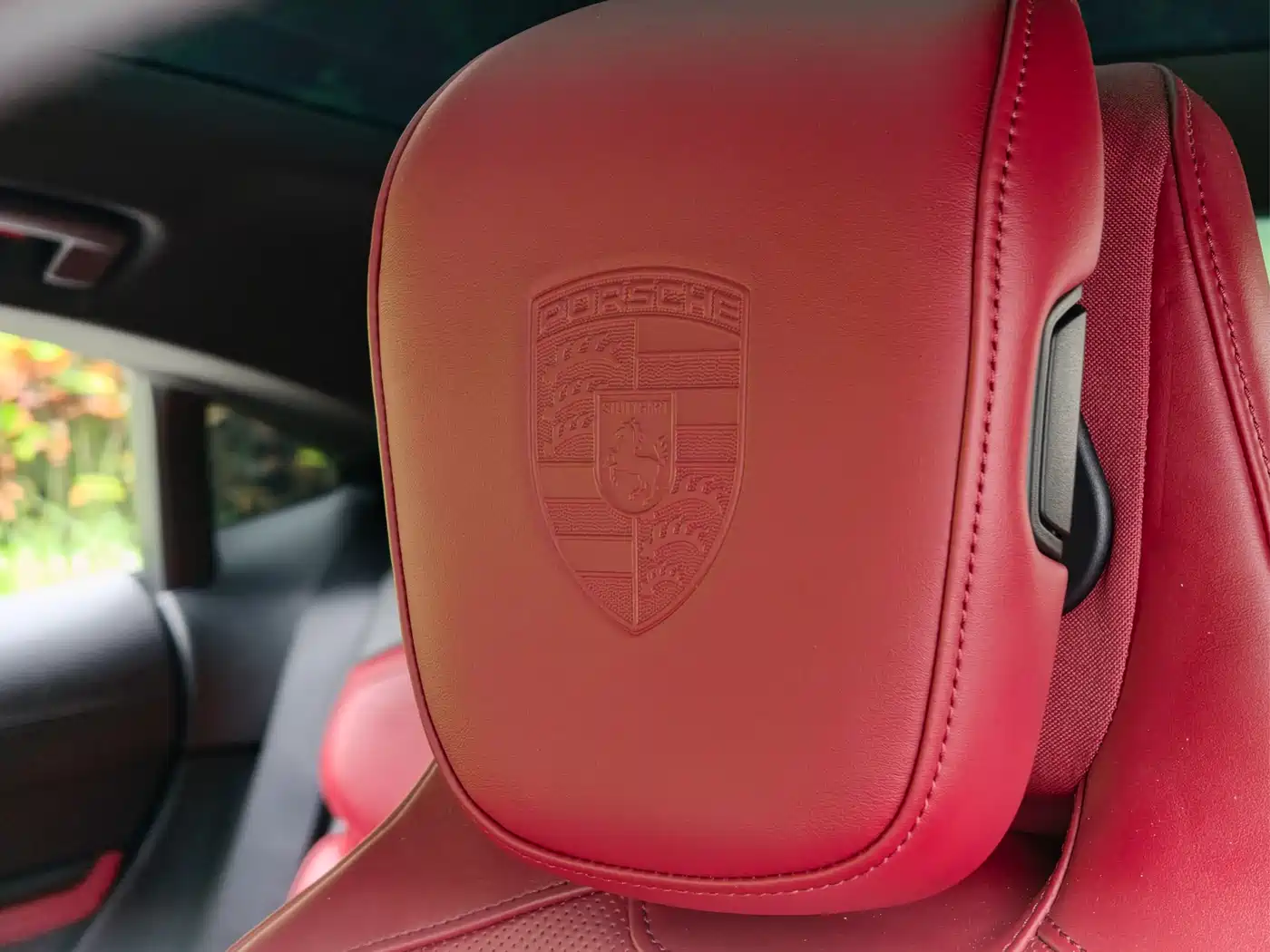 Porsche Taycan 2020 Taycan фото 20
