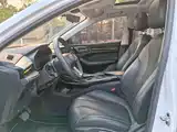 Фото 8 - Roewe i5