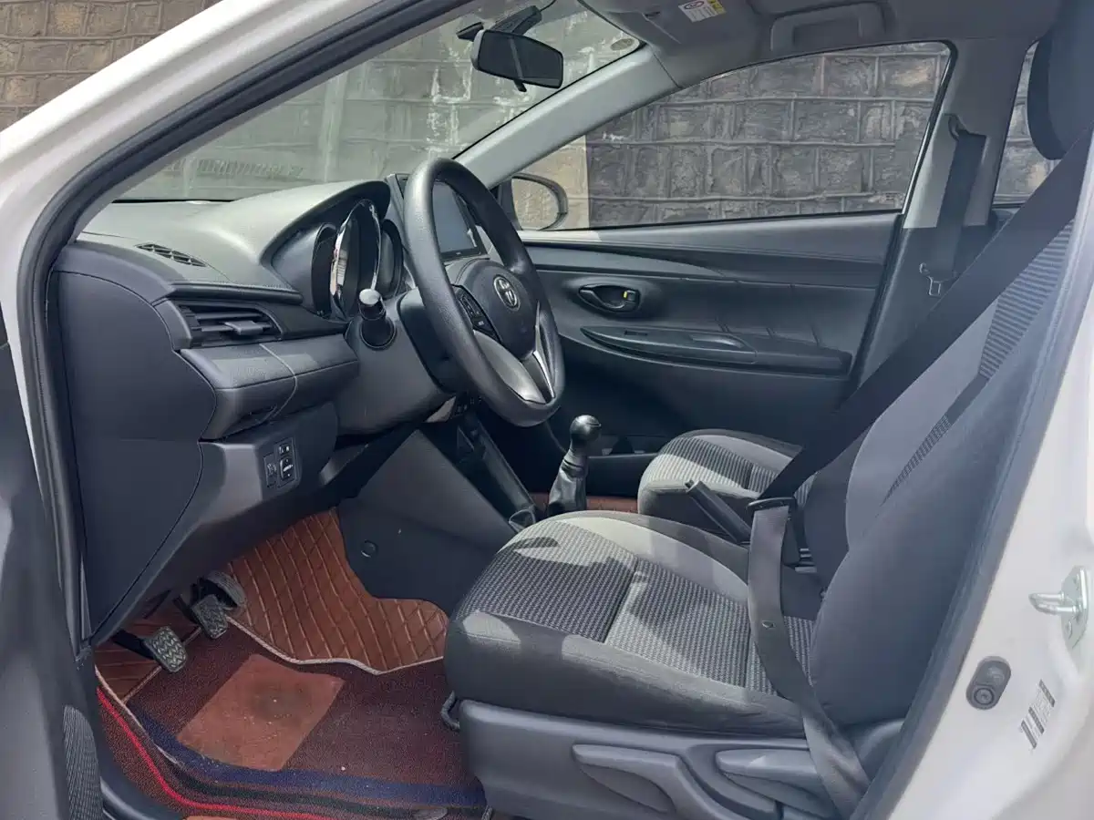 Toyota Vios 2021 1.5L Manual Chuangxing Edition фото 5