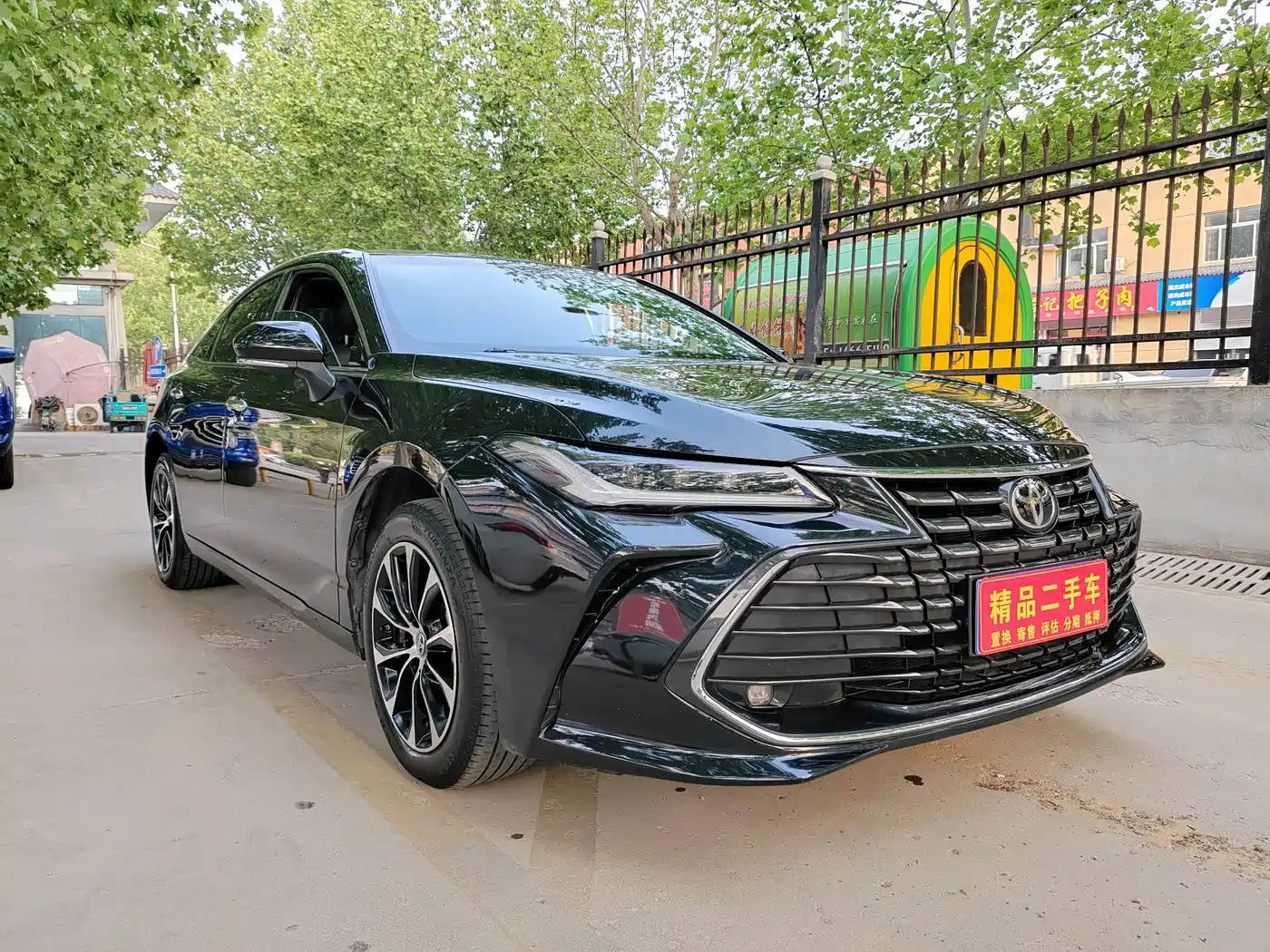 Toyota Avalon 2022 2.0L Luxury Edition фото 3