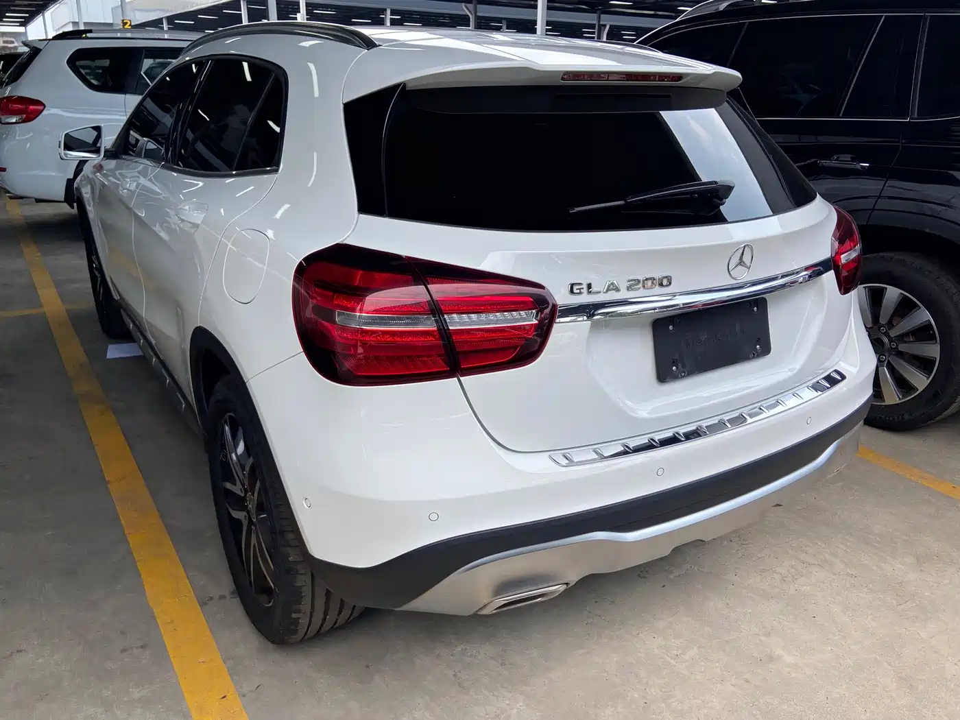 Mercedes-Benz GLA 2017 GLA 200 Fashion фото 15