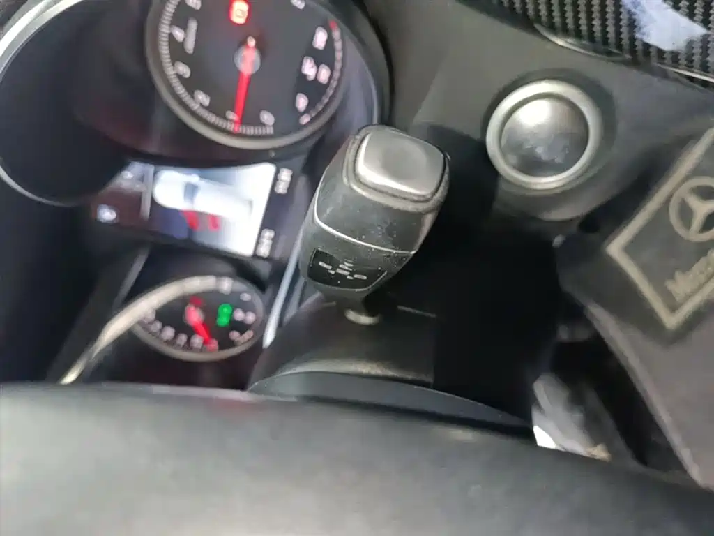 Mercedes-Benz GLC 2019 GLC 260 L 4MATIC Dynamic фото 14