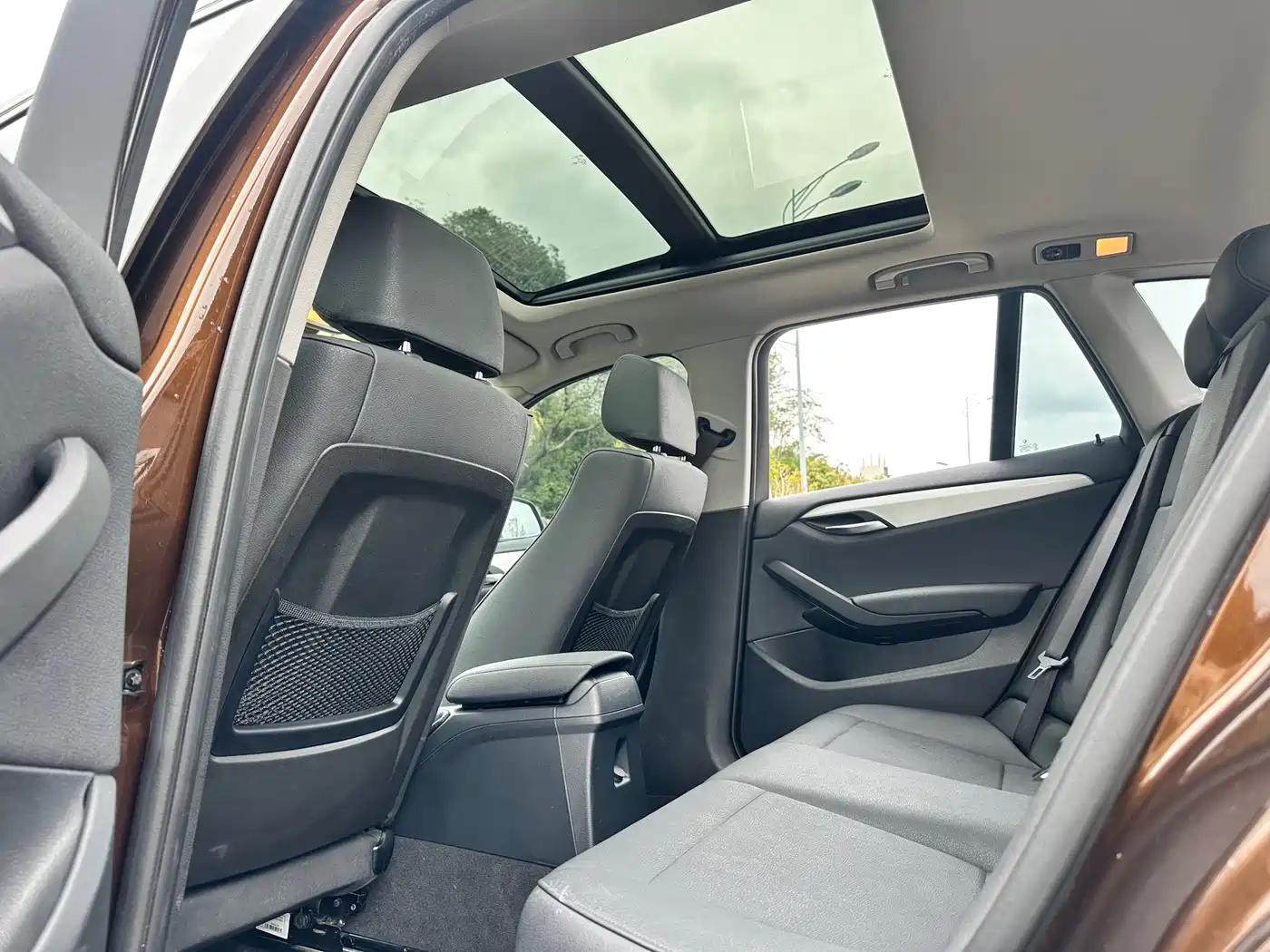 BMW X1 2013 sDrive18i Fashion фото 28