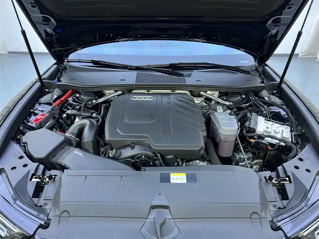 Audi A6L 2025 45 TFSI Premium Sport фото 25
