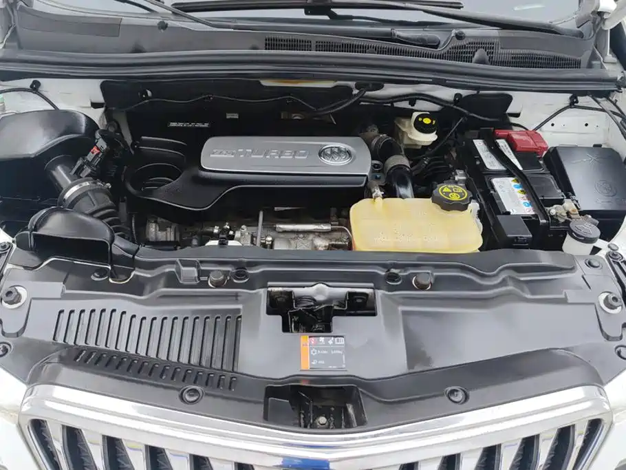 Фото 10 - Buick Encore