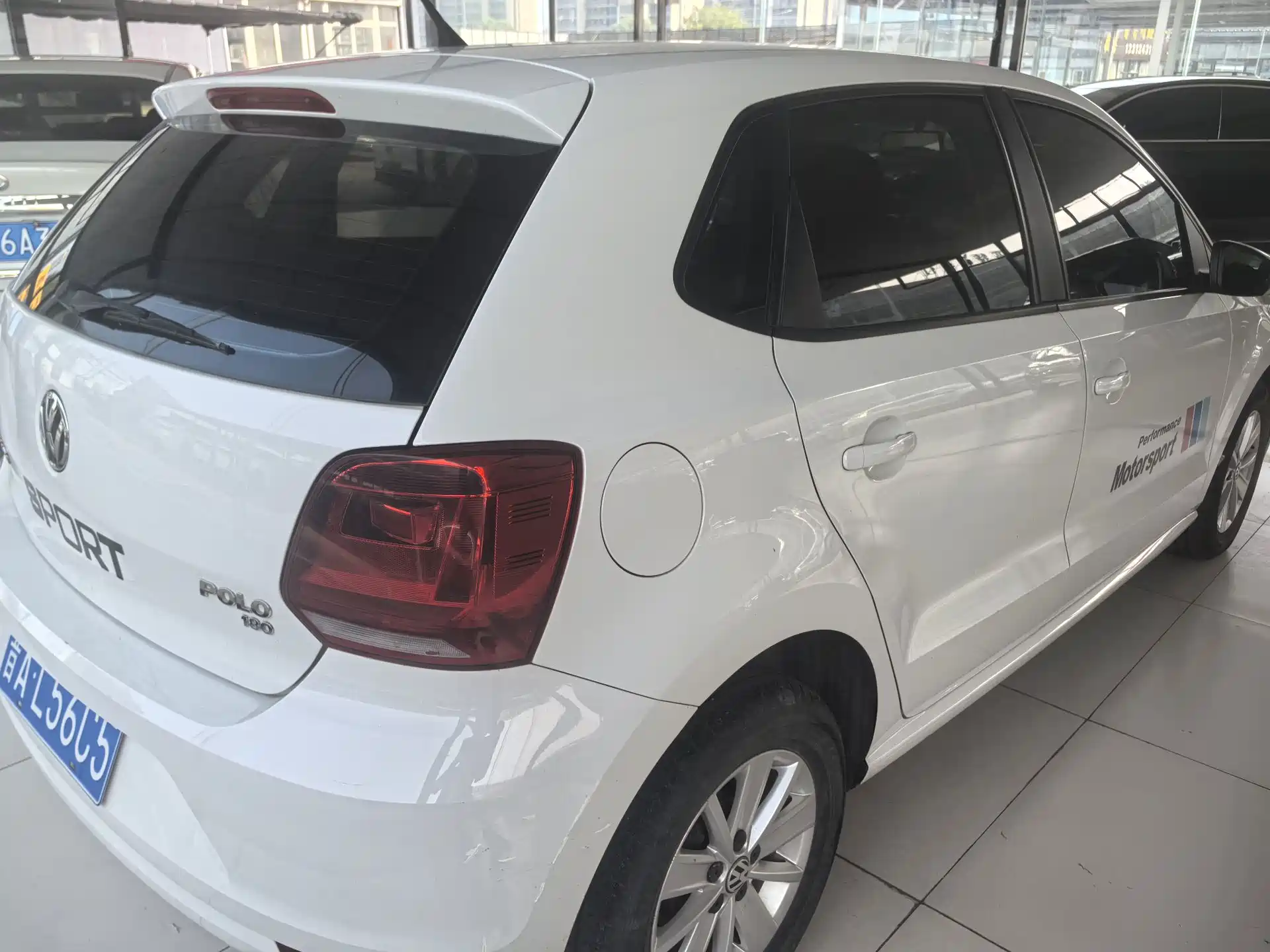 Фото 7 - Volkswagen Polo