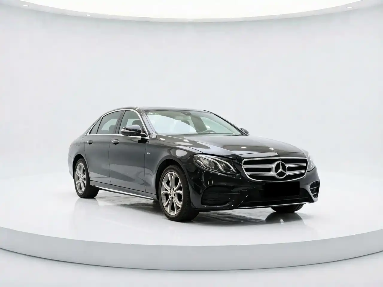 Mercedes-Benz E-Class 2020 E 300 L Sport Fashion Model фото 6