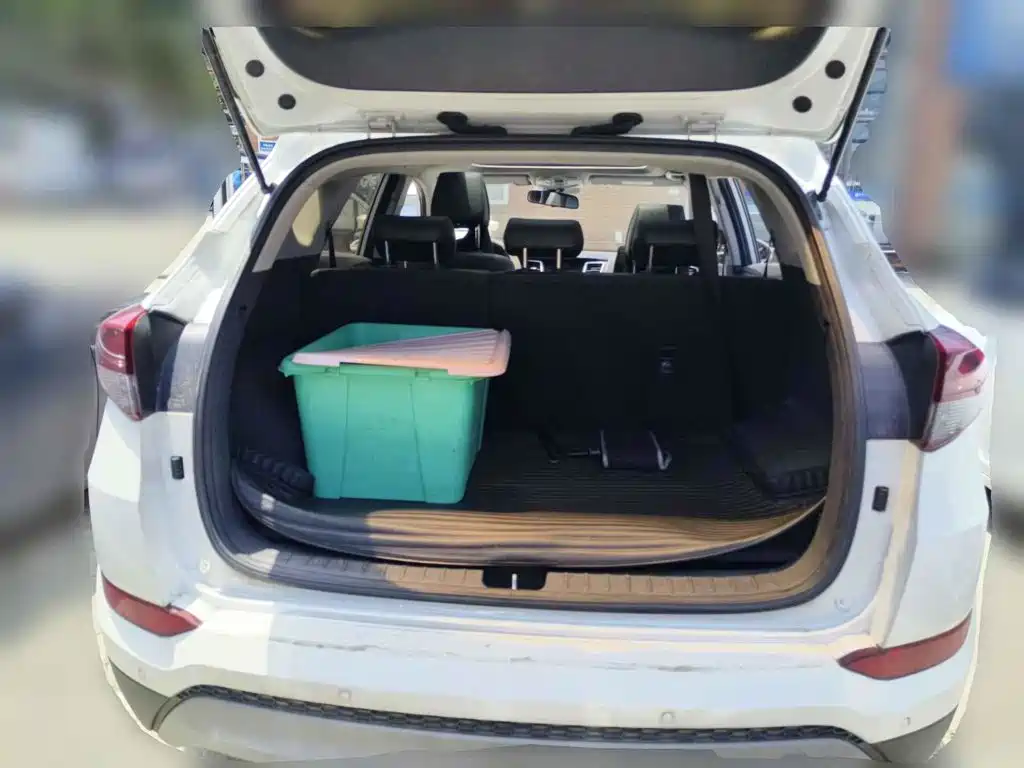Фото 5 - Hyundai Tucson