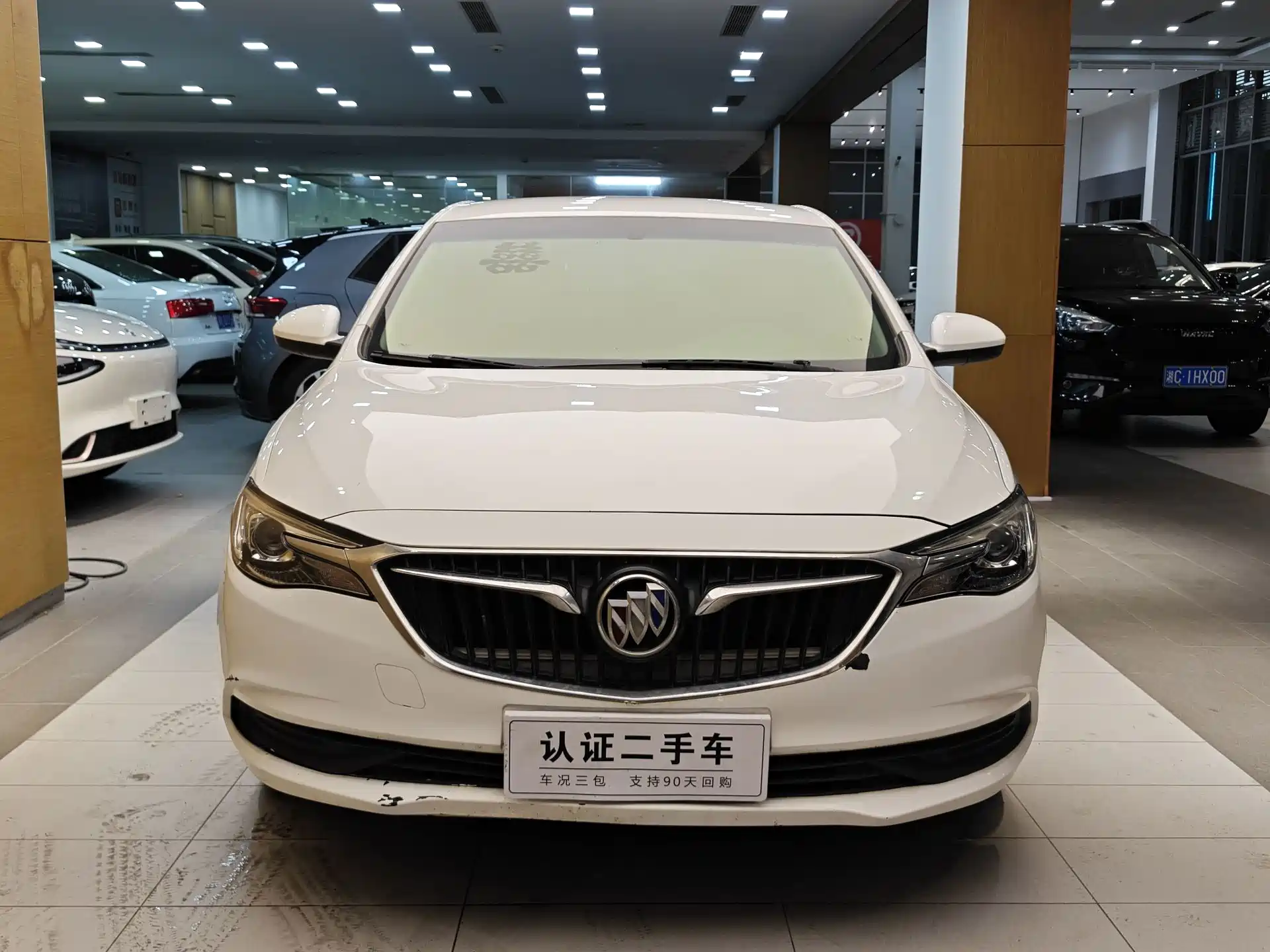 Фото 4 - Buick Excelle