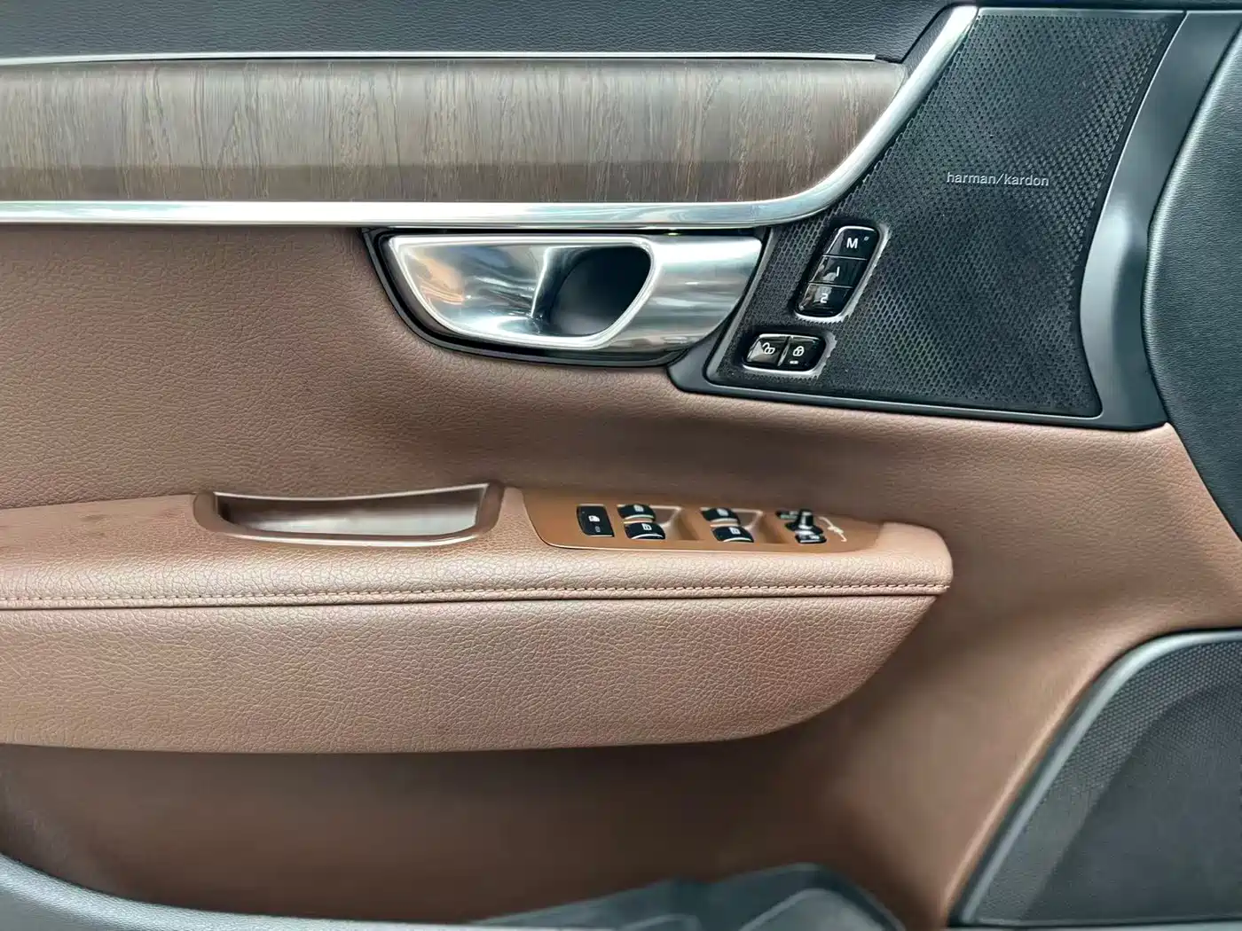 Volvo V90 2022 2022 Cross Country B5 AWD Momentum