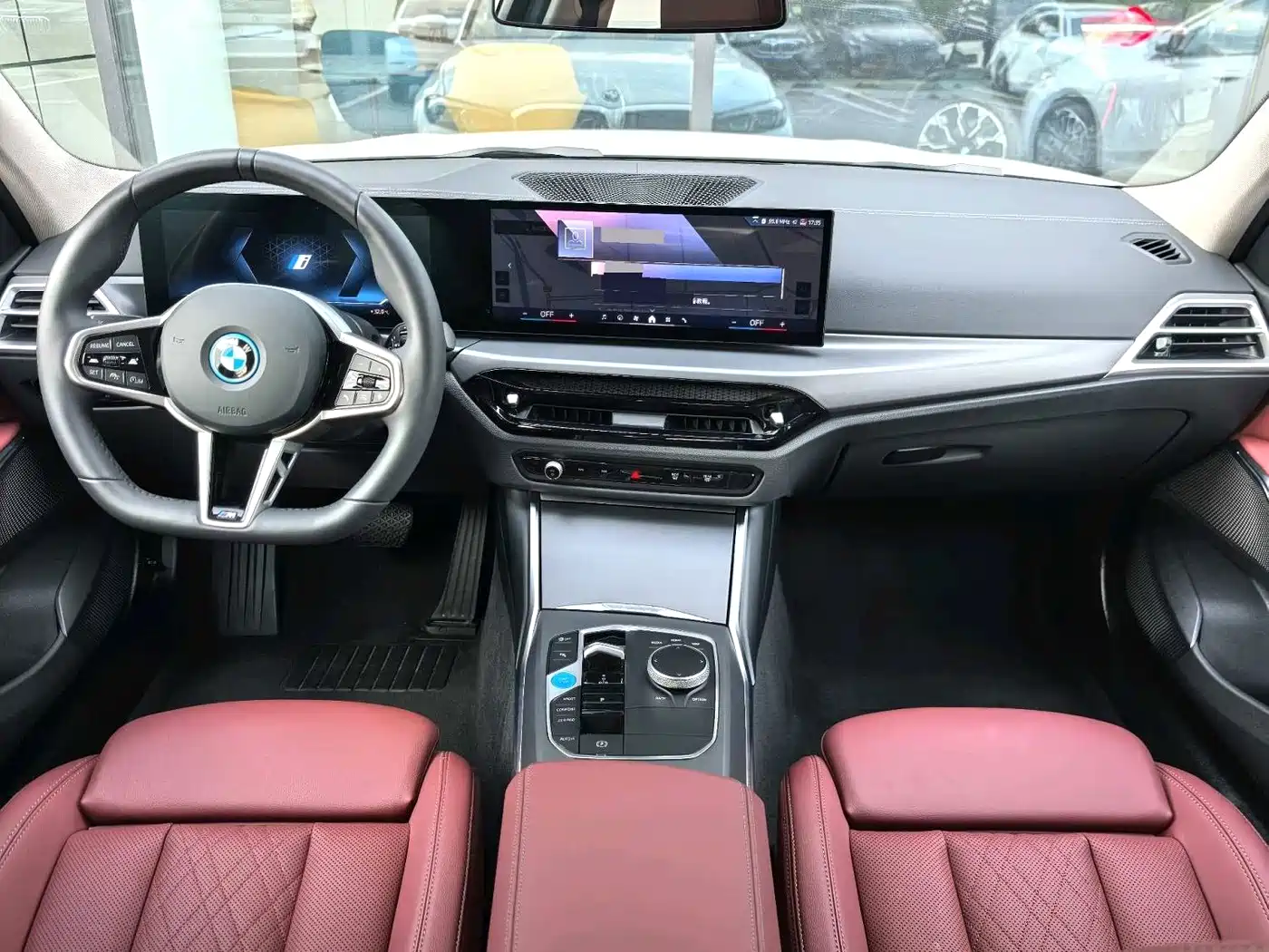 BMW i3 2025 eDrive 35 L фото 5