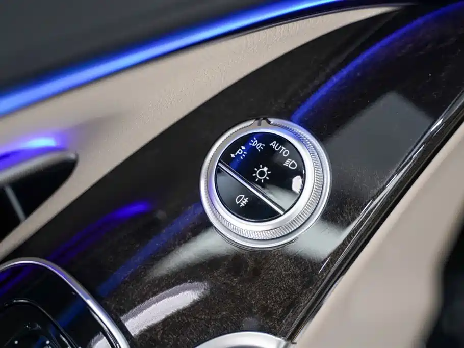 Mercedes-Benz Maybach S-Class 2022 S 480 4MATIC Intelligent Premium Special Edition фото 17