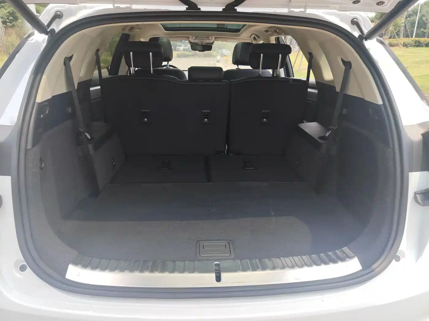 BYD Tang New Energy 2018 DM 2.0T AWD Smart Connection Enjoy Edition 7-Seater China V фото 21