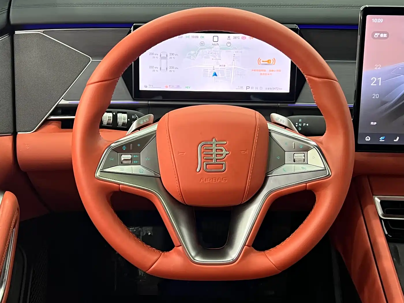BYD Tang L 2025 DM 175KM Drone Player Edition фото 20
